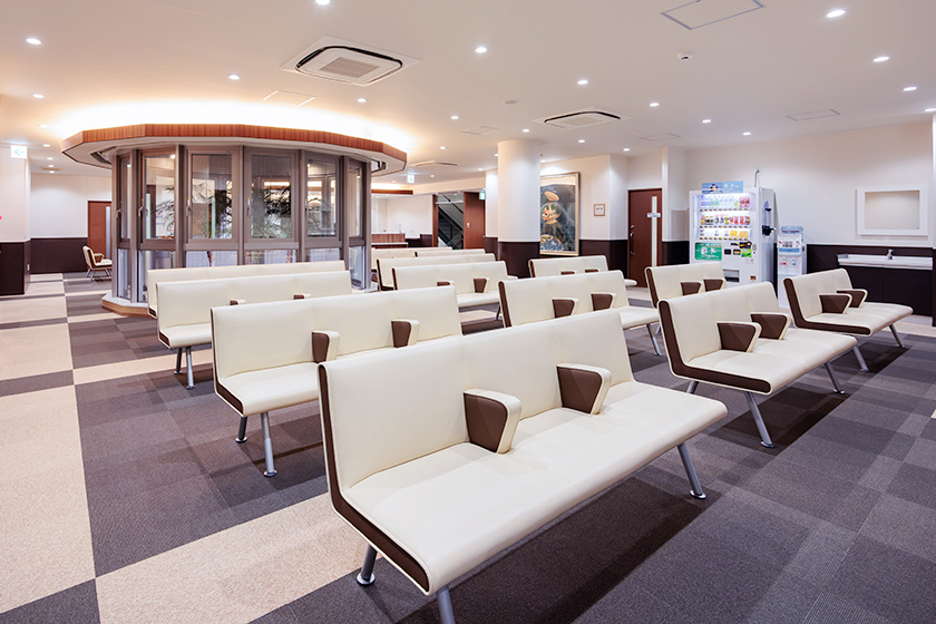 ２階待合室ロビー